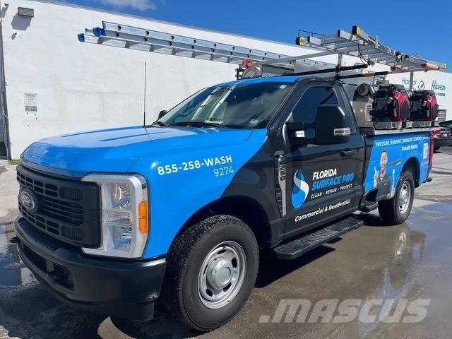 Ford F-250 Costruzioni - Altro