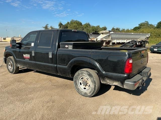 Ford F-250 Pick up/Fiancata ribaltabile