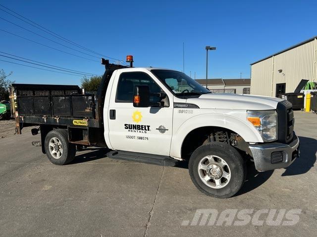 Ford F-250 Camion con sponde ribaltabili