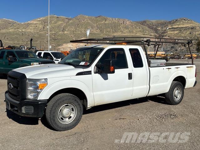 Ford F-250 Pick up/Fiancata ribaltabile