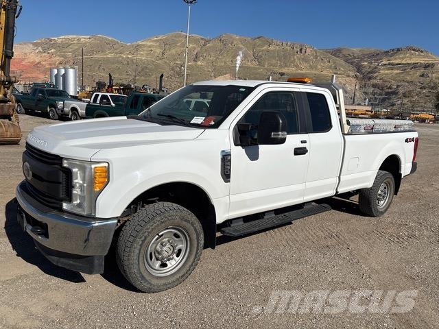 Ford F-250 Pick up/Fiancata ribaltabile