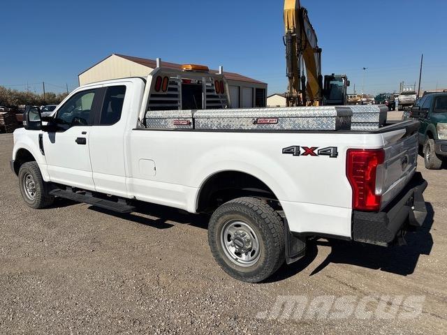 Ford F-250 Pick up/Fiancata ribaltabile