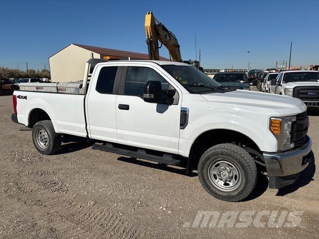 Ford F-250 Pick up/Fiancata ribaltabile