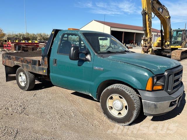 Ford F-250 Camion con sponde ribaltabili