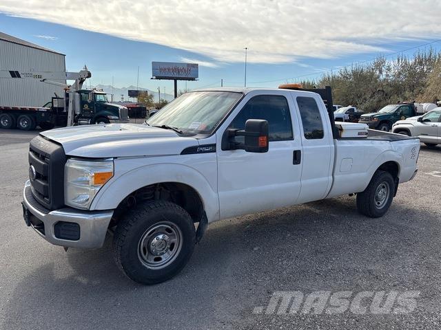 Ford F-250 Pick up/Fiancata ribaltabile