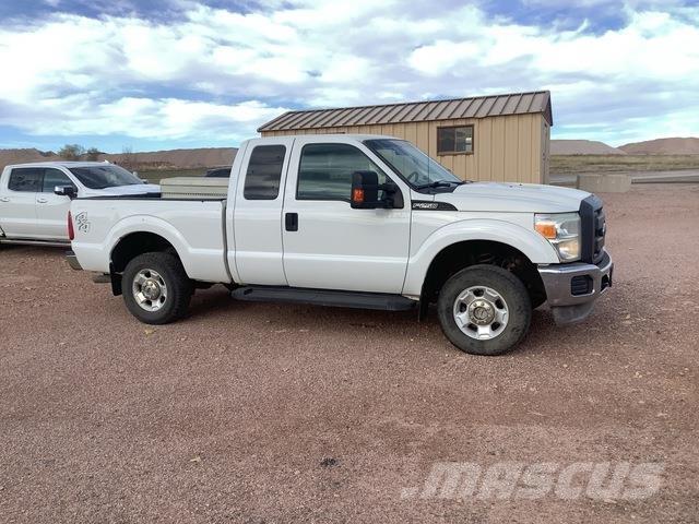 Ford F-250 Pick up/Fiancata ribaltabile