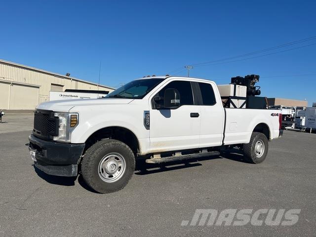 Ford F-250 Pick up/Fiancata ribaltabile