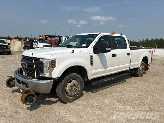 Ford F-350 Furgoni altro