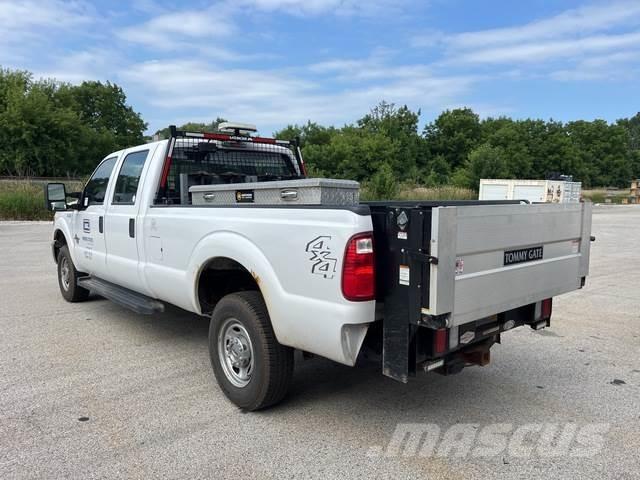 Ford F-350 Furgoni altro