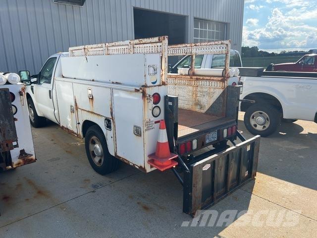 Ford F-350 Pick up/Fiancata ribaltabile