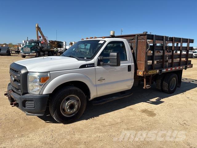 Ford F-350 Camion con sponde ribaltabili