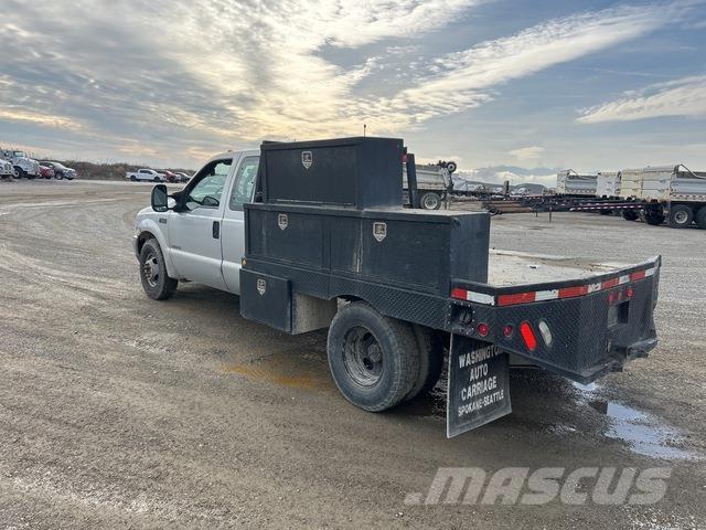 Ford F-350 Camion con sponde ribaltabili