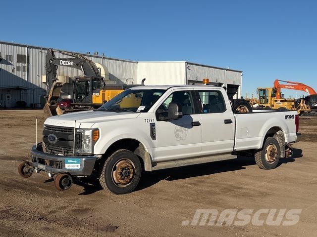 Ford F-350 Pick up/Fiancata ribaltabile