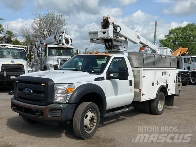 Ford F-450 Piattaforme autocarrate