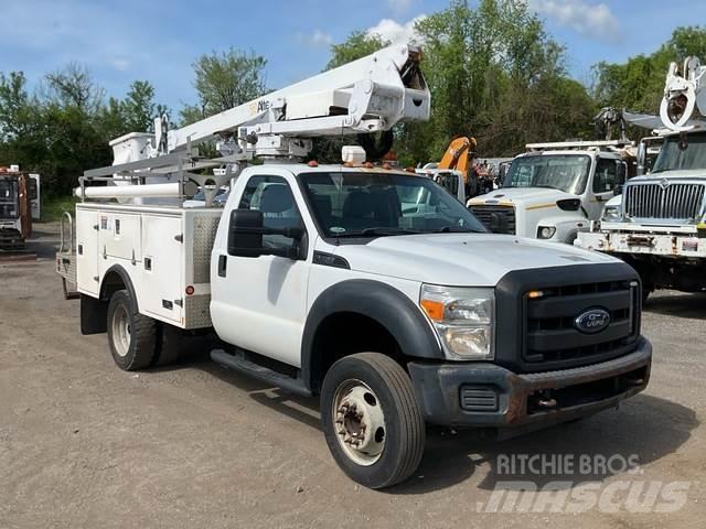 Ford F-450 Piattaforme autocarrate