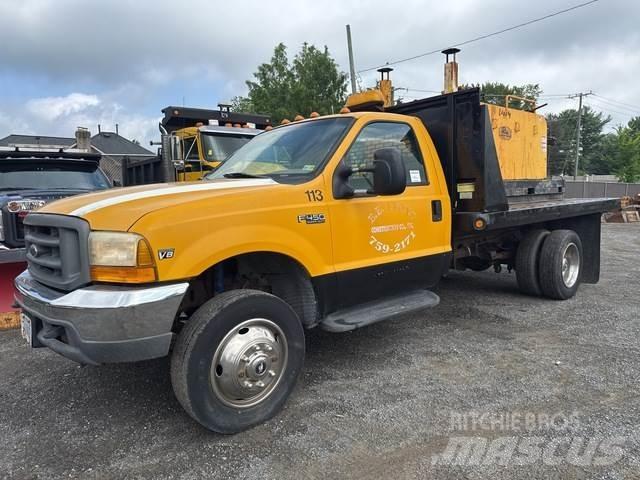 Ford F-450 Camion con sponde ribaltabili