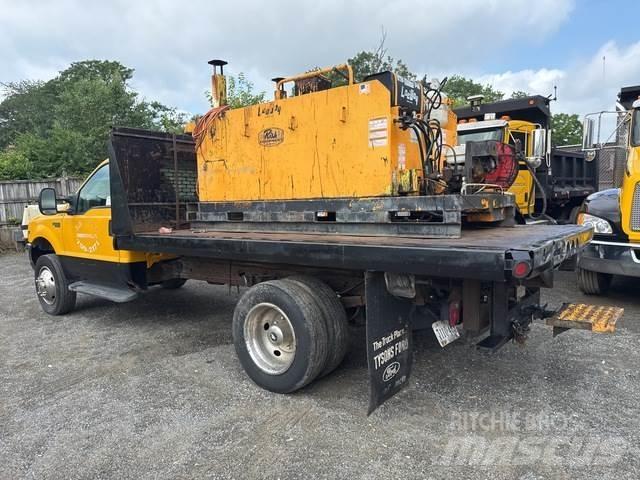Ford F-450 Camion con sponde ribaltabili