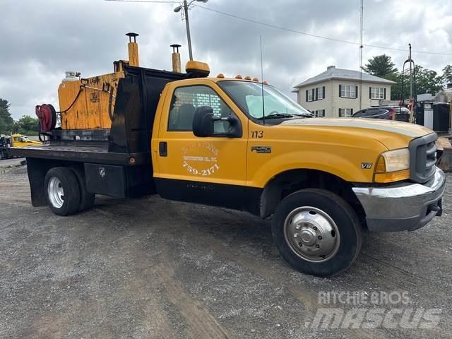 Ford F-450 Camion con sponde ribaltabili