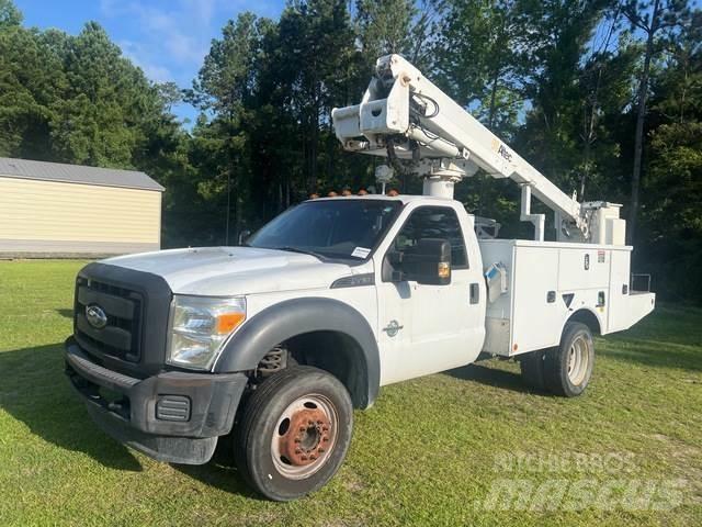 Ford F-450 Piattaforme autocarrate