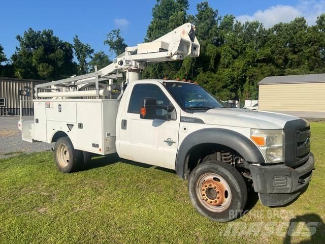 Ford F-450 Piattaforme autocarrate