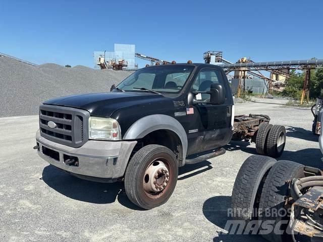 Ford F-450 Cabine e interni