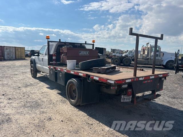 Ford F-450 Camion con sponde ribaltabili