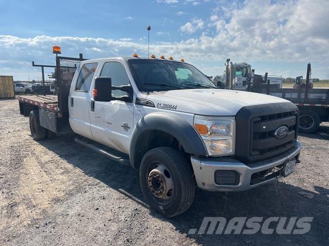 Ford F-450 Camion con sponde ribaltabili