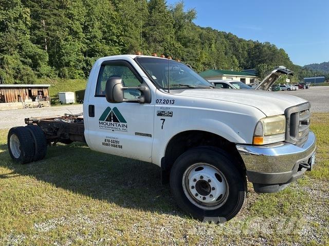 Ford F-450 Cabine e interni