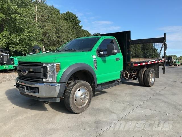 Ford F-450 Camion con sponde ribaltabili