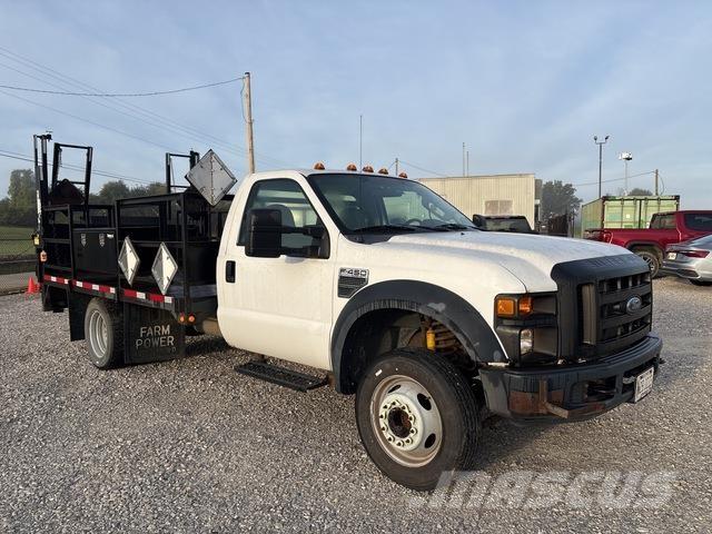 Ford F-450 Camion con sponde ribaltabili