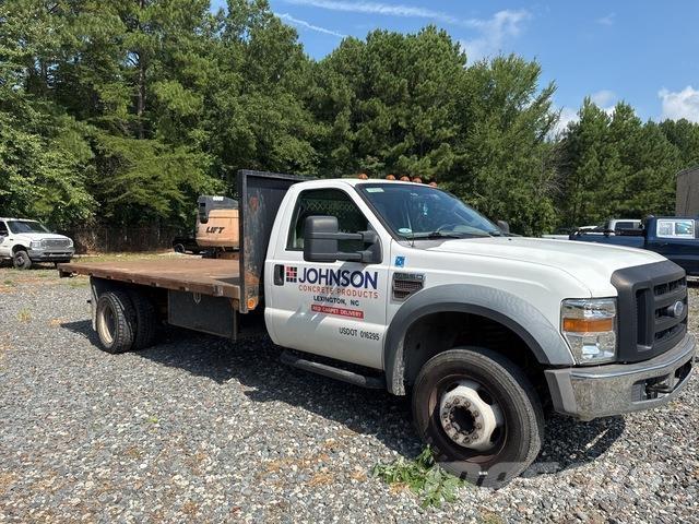 Ford F-550 Camion con sponde ribaltabili