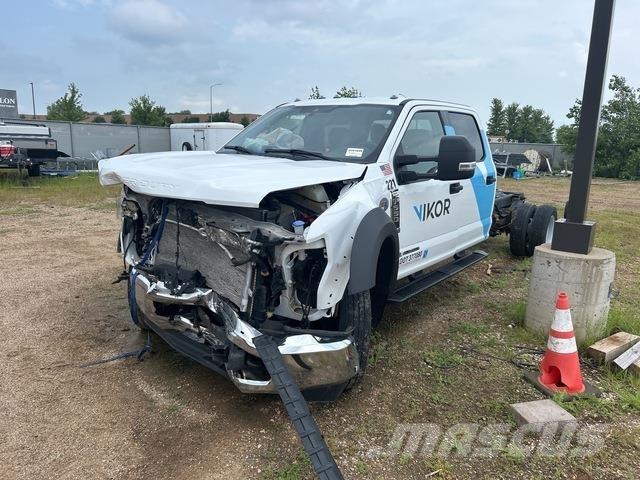 Ford F-550 Cabine e interni
