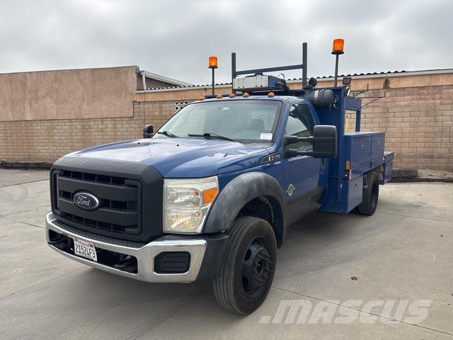 Ford F-550 Pick up/Fiancata ribaltabile
