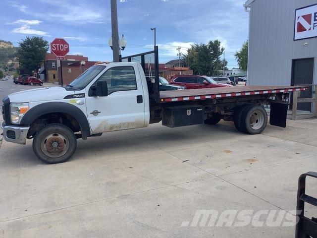 Ford F-550 Camion ribaltabili