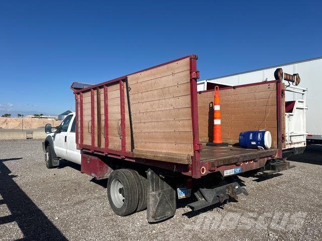 Ford F-550 Camion ribaltabili