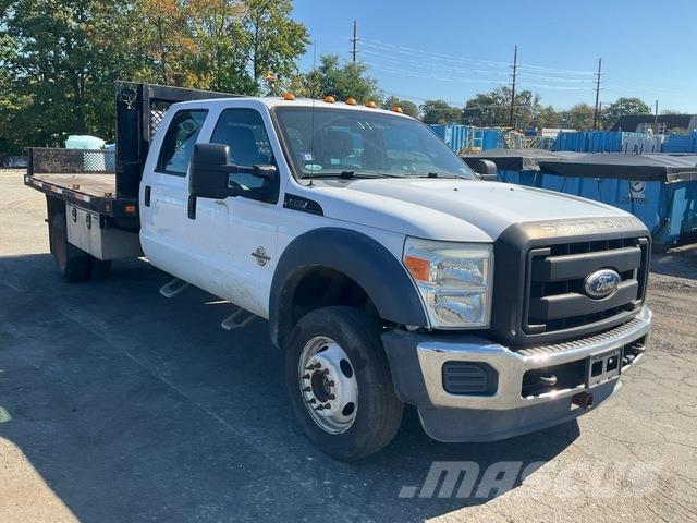 Ford F-550 Camion con sponde ribaltabili