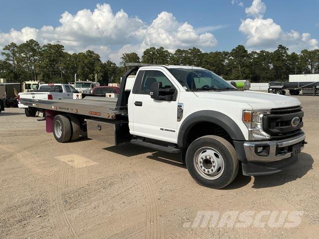 Ford F-600 Carroattrezzi