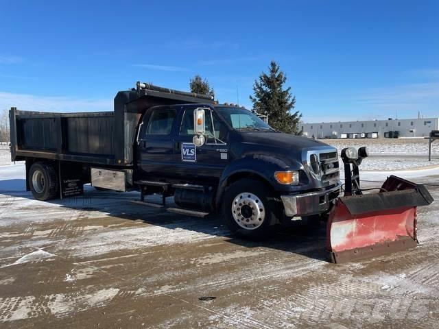 Ford F-650 Lame spazzaneve e aratri
