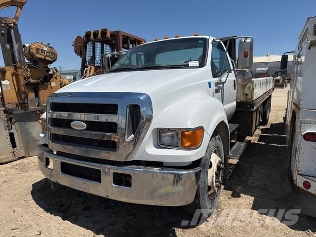 Ford F-650 Camion con sponde ribaltabili