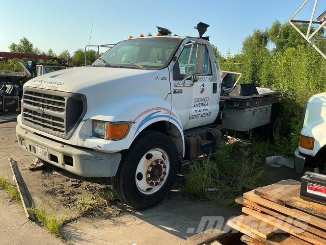 Ford F-650 Camion con sponde ribaltabili