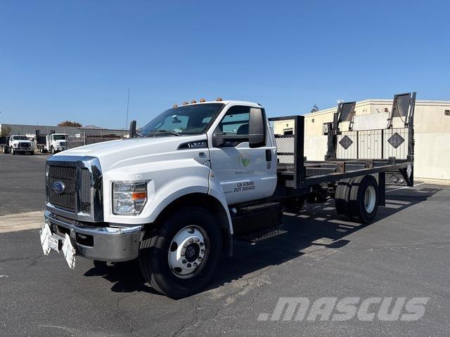 Ford F-650 Camion con sponde ribaltabili