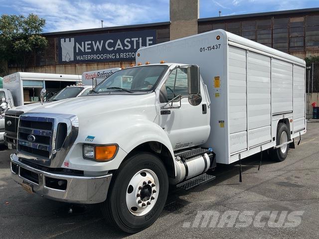 Ford F-750 Camion per la consegna bevande