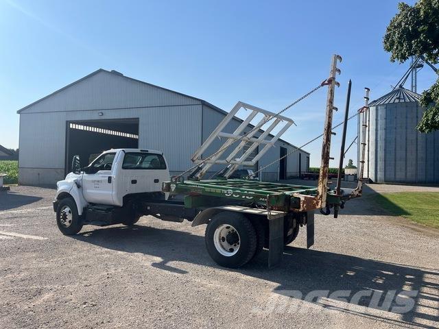 Ford F-750 Cabine e interni