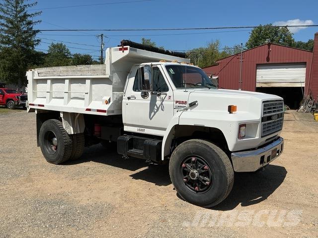 Ford F-800 Camion ribaltabili