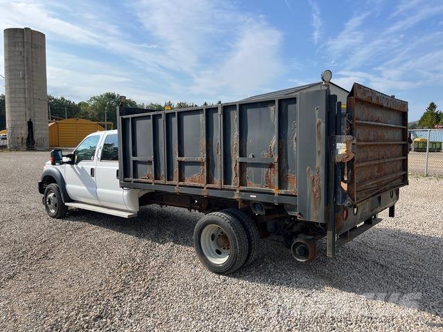 Ford F550 Camion con sponde ribaltabili