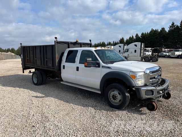 Ford F550 Camion con sponde ribaltabili