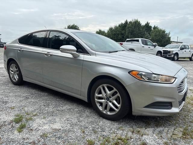 Ford Fusion Auto