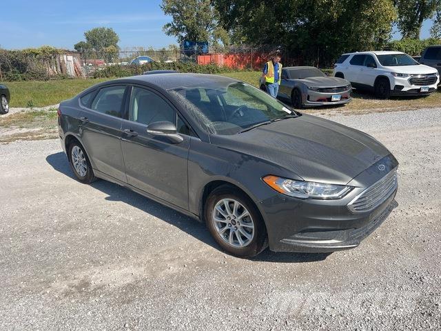 Ford Fusion Auto
