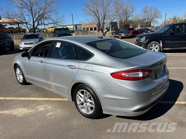 Ford Fusion Auto