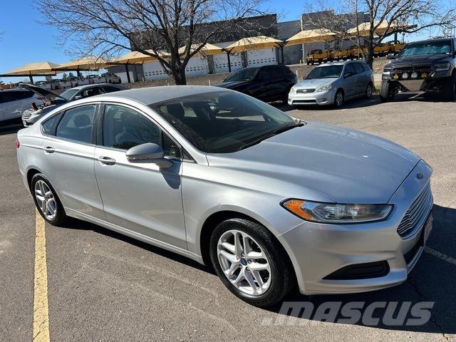 Ford Fusion Auto